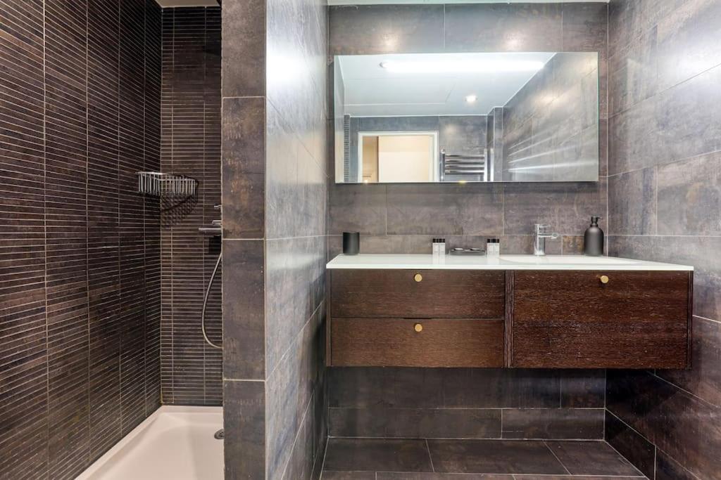 Montaigne Executive Suite Παρίσι Εξωτερικό φωτογραφία