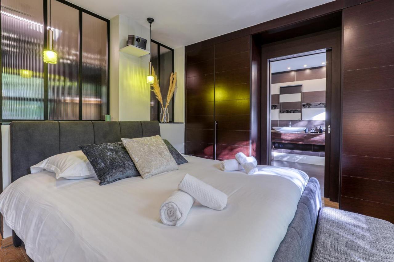 Montaigne Executive Suite Παρίσι Εξωτερικό φωτογραφία